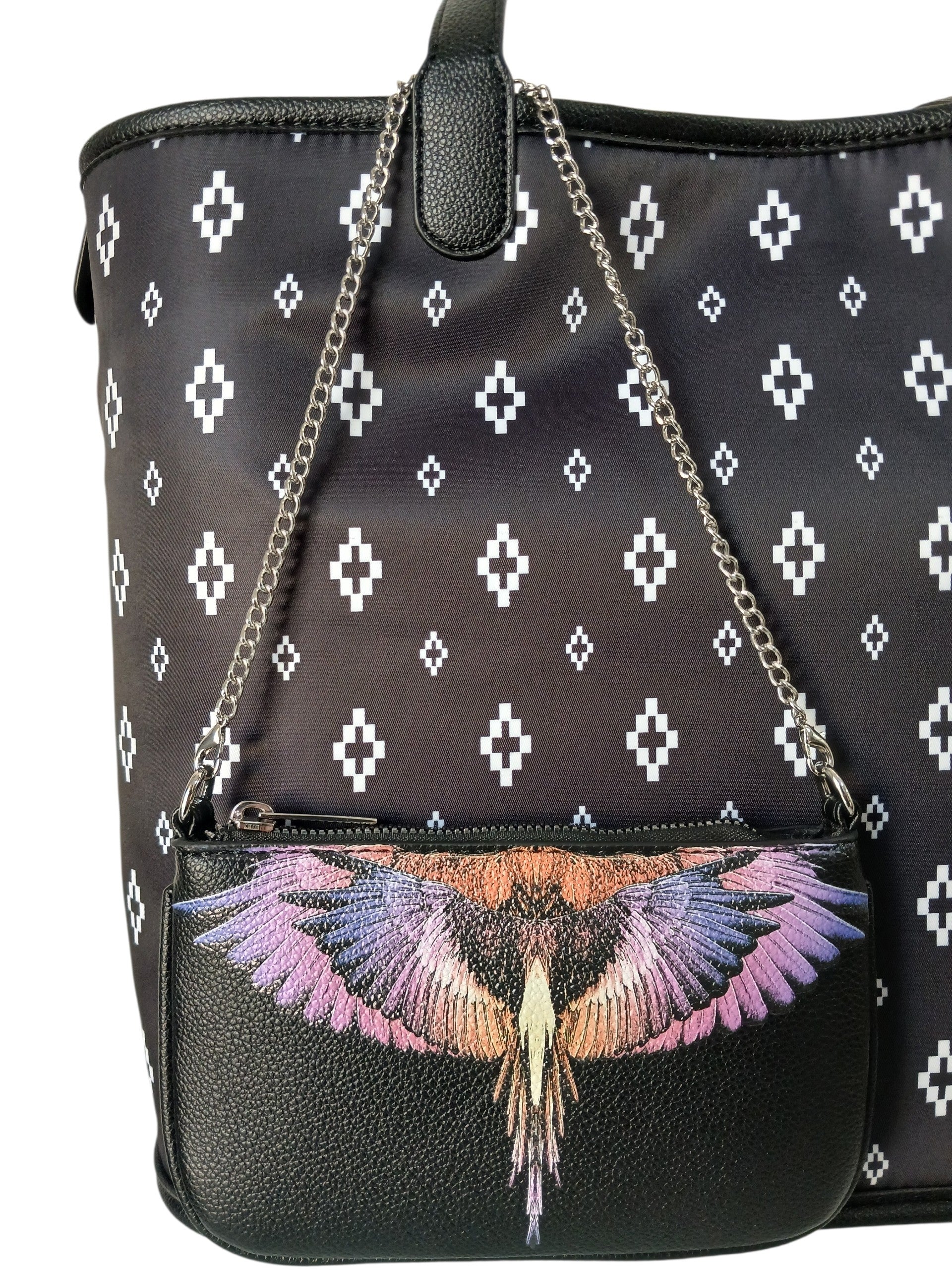Shopper Marcelo Burlon